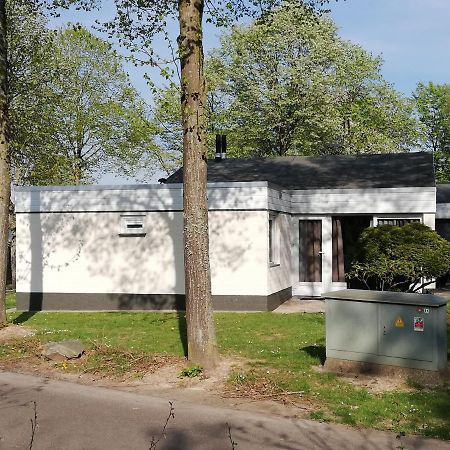 Rustige, Gelijkvloerse Vakantiewoning Met 2 Slaapkamers In Simpelveld, Zuid-Limburg Exteriér fotografie