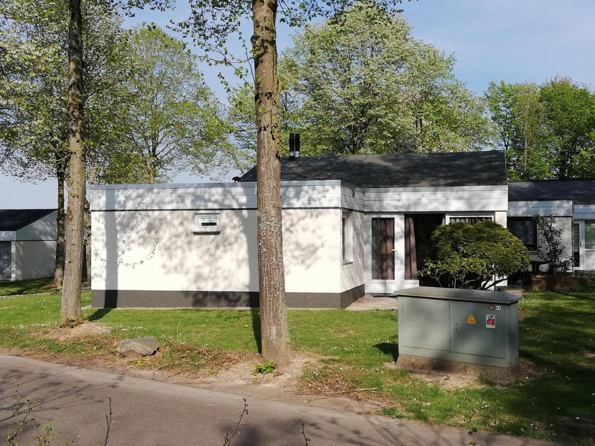 Rustige, Gelijkvloerse Vakantiewoning Met 2 Slaapkamers In Simpelveld, Zuid-Limburg Exteriér fotografie